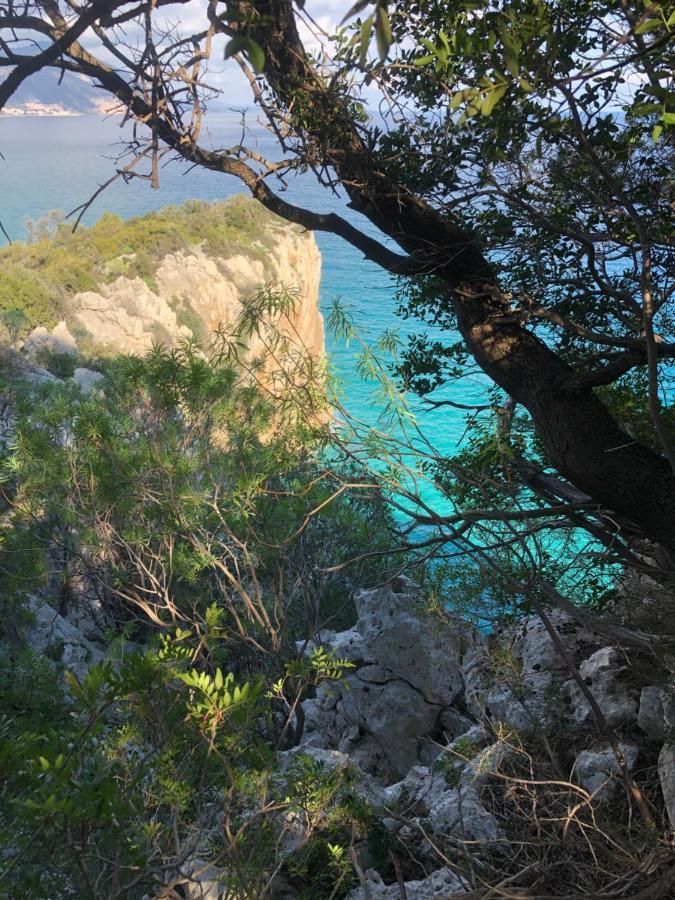 Cala Gonone, Casa I Pini Apartamento Exterior foto